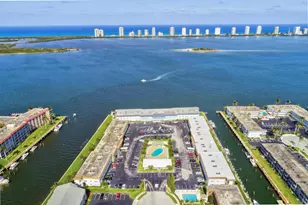 100 Shore Ct, North Palm Beach, FL 33408 - Photo 1