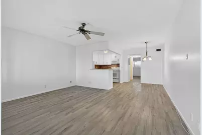 100 Shore Court #307, North Palm Beach, FL 33408 - Photo 4