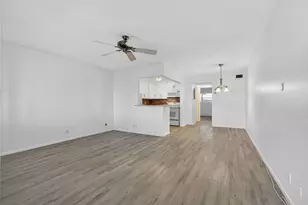 100 Shore Ct, North Palm Beach, FL 33408 - Photo 4