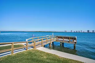 100 Shore Ct, North Palm Beach, FL 33408 - Photo 34