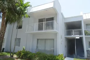 411 Executive Center Dr, West Palm Beach, FL 33401 - Photo 1