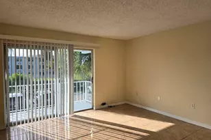 411 Executive Center Dr, West Palm Beach, FL 33401 - Photo 4