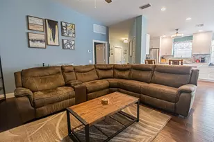 10751 SW Elsinore Dr, Port Saint Lucie, FL 34987 - Photo 4