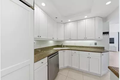 5420 N Ocean Drive, West Palm Beach, FL 33404 - Photo 12