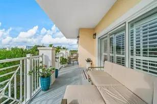 1931 NE 2nd St, Deerfield Beach, FL 33441 - Photo 12