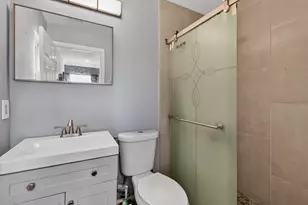 700 Cresta Cir, West Palm Beach, FL 33413 - Photo 60