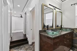 700 Cresta Cir, West Palm Beach, FL 33413 - Photo 44