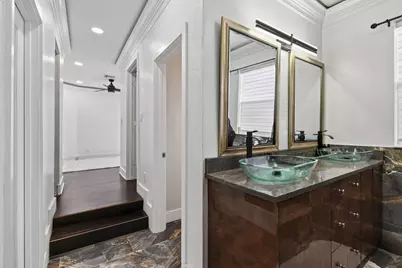 700 Cresta Circle, West Palm Beach, FL 33413 - Photo 44