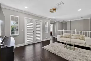 700 Cresta Cir, West Palm Beach, FL 33413 - Photo 32