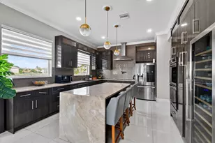 700 Cresta Cir, West Palm Beach, FL 33413 - Photo 18