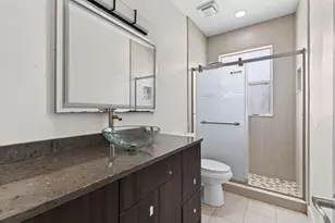 700 Cresta Cir, West Palm Beach, FL 33413 - Photo 54