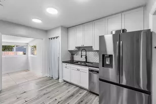 512 36th St, West Palm Beach, FL 33407 - Photo 10