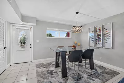 9923 S Hollybrook Lake Drive #305, Pembroke Pines, FL 33025 - Photo 8