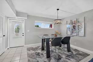 9923 S Hollybrook Lake Dr, Pembroke Pines, FL 33025 - Photo 8