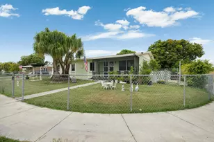 30702 SW 155th Ave, Homestead, FL 33033 - Photo 2