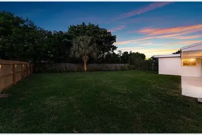 2433 Palm Road, West Palm Beach, FL 33406 - Photo 48