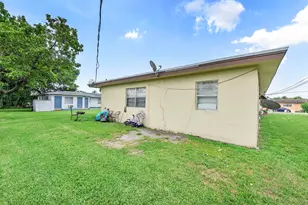 515 NE 150th St, Miami, FL 33161 - Photo 6