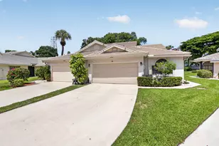 10984 Stafford Cir S, Boynton Beach, FL 33436 - Photo 1