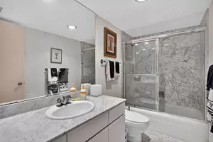 936 Intracoastal Dr, Fort Lauderdale, FL 33304 - Photo 32