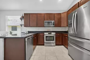 9760 Palm Breezes Dr, Fort Pierce, FL 34945 - Photo 10