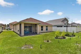 9760 Palm Breezes Dr, Fort Pierce, FL 34945 - Photo 38