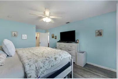 572 SW Bacon Terrace, Port Saint Lucie, FL 34953 - Photo 16