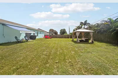572 SW Bacon Terrace, Port Saint Lucie, FL 34953 - Photo 24