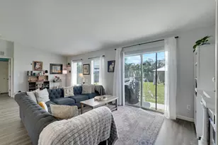 572 SW Bacon Terrace, Port Saint Lucie, FL 34953 - Photo 8