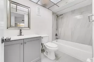 460 NW 20th St, Boca Raton, FL 33431 - Photo 22