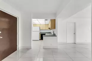 460 NW 20th St, Boca Raton, FL 33431 - Photo 8