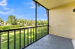 460 NW 20th St, Boca Raton, FL 33431 - Photo 24