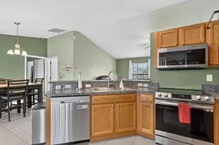 324 SW Kestor Dr, Port Saint Lucie, FL 34953 - Photo 12