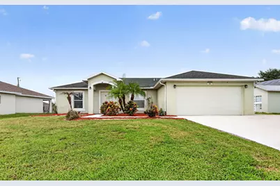 324 SW Kestor Drive, Port Saint Lucie, FL 34953 - Photo 2