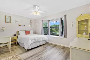 912 Blueberry Dr, Wellington, FL 33414 - Photo 14