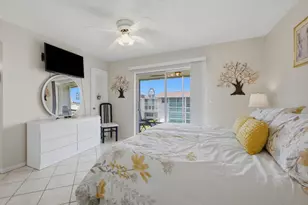 350 Horizons E, Boynton Beach, FL 33435 - Photo 18