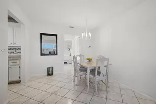 350 Horizons E, Boynton Beach, FL 33435 - Photo 10