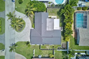 4431 NE 28th Ave, Lighthouse Point, FL 33064 - Photo 14