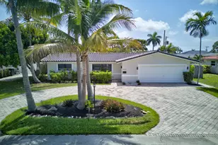 4431 NE 28th Ave, Lighthouse Point, FL 33064 - Photo 4
