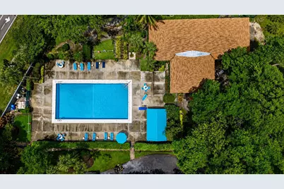 2322 S Cypress Bend Drive #311, Pompano Beach, FL 33069 - Photo 12