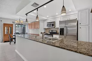 1133 NW 79th Dr, Plantation, FL 33322 - Photo 10