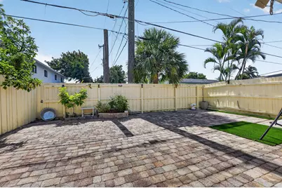 4460 NE 5th Avenue, Boca Raton, FL 33431 - Photo 32