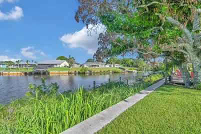220 Riomar Drive, Port Saint Lucie, FL 34952 - Photo 54