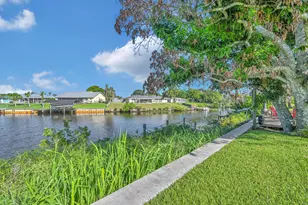 220 Riomar Dr, Port Saint Lucie, FL 34952 - Photo 54