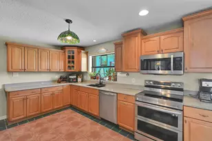 220 Riomar Dr, Port Saint Lucie, FL 34952 - Photo 20
