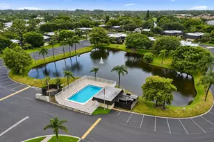 2333 Waterside Dr, Lake Worth, FL 33461 - Photo 2