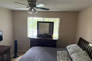 4163 N Haverhill Rd, West Palm Beach, FL 33417 - Photo 12