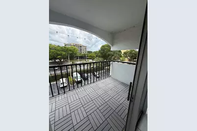 2160 SW 16th Avenue SW #418, Miami, FL 33145 - Photo 18
