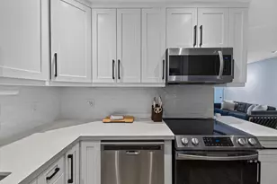 6515 Bay Club Dr, Fort Lauderdale, FL 33308 - Photo 24