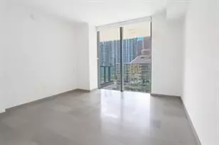 88 SW 7th St, Miami, FL 33130 - Photo 12