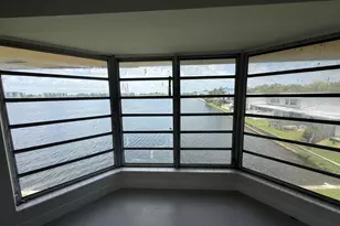 1300 NE 191st St, Miami, FL 33179 - Photo 8